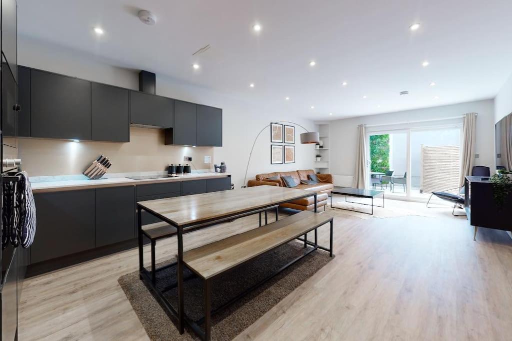 Stylish 2Bed Flat 10Min To Wimbledon Tennis Courts London Luaran gambar